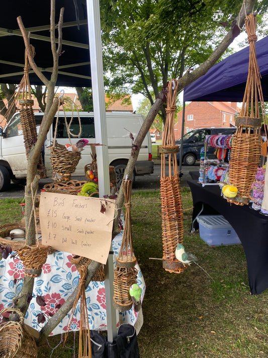 Willow bird feeder